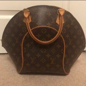 Louis Vuitton Octagon Seashell Bowling bag.